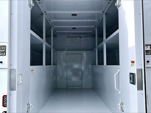 New 2025 Chevrolet Express 3500 w/ Power Convenience Package image 6