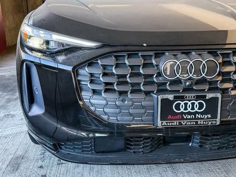 New 2025 Audi Q5 Premium Plus AWD/4WD image 11