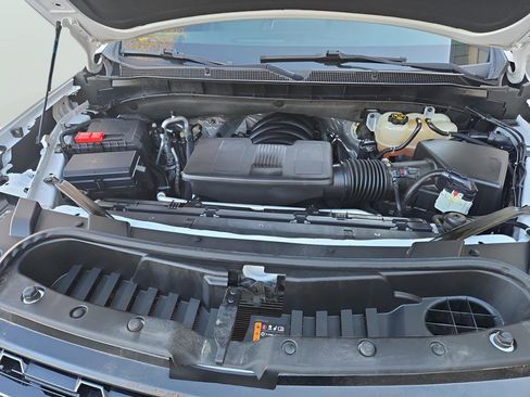 Used 2023 Chevrolet Tahoe Z71 w/ Luxury Package image 16