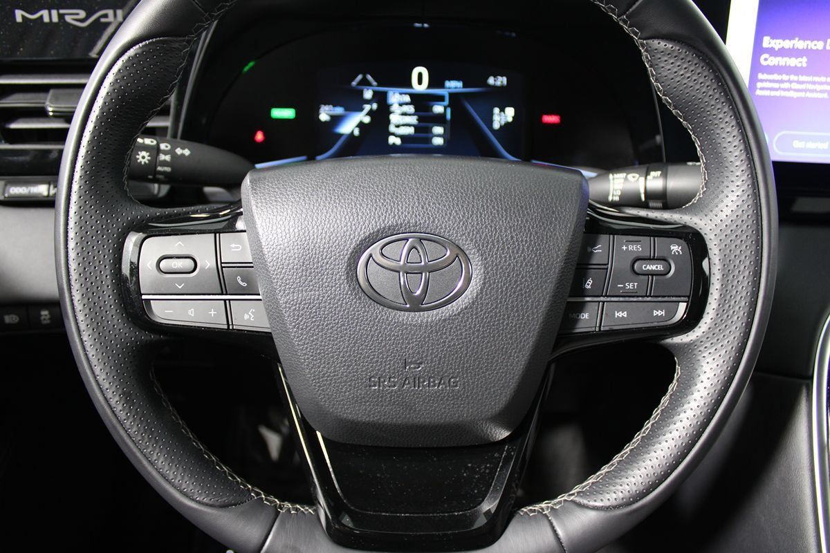 Used 2023 Toyota Mirai w/ Advanced Technology Package RWD image 15