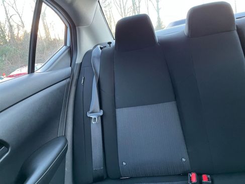 Used 2025 Nissan Sentra SV image 37