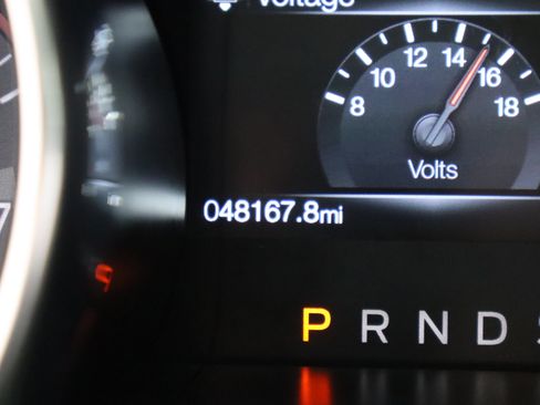 Used 2022 Ford Mustang Premium image 20