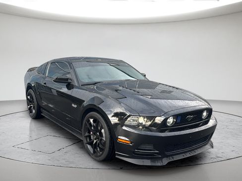 Used 2014 Ford Mustang GT w/ Brembo Brake Package RWD image 1