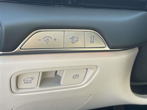 New 2026 Genesis GV80 2.5T Prestige image 13