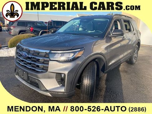 New 2026 Ford Explorer Active w/ Active Comfort Package image 5