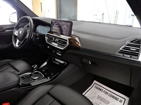 Used 2024 BMW X3 xDrive30i w/ Premium Essential Package AWD/4WD image 16