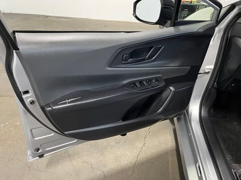 Used 2024 Toyota Prius LE FWD image 24