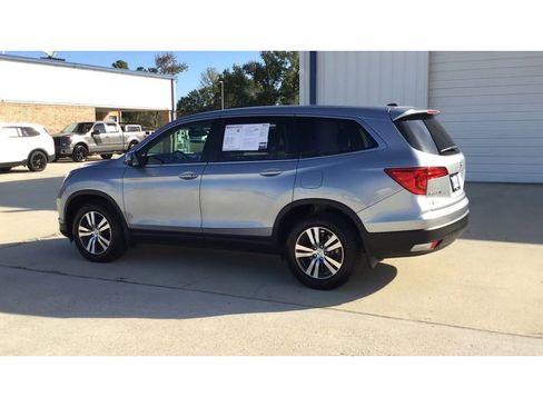 Used 2017 Honda Pilot EX-L image 6