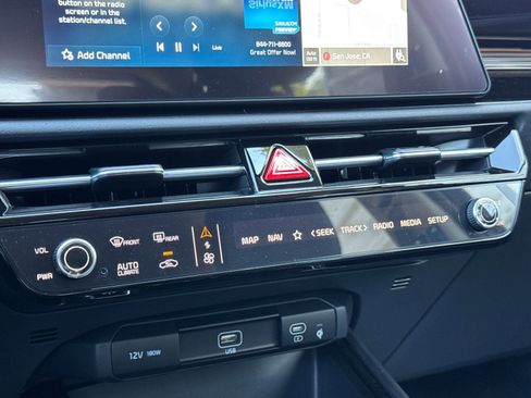 New 2026 Kia Niro Wind image 21