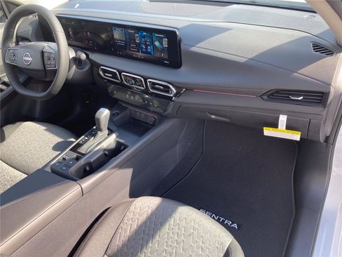 New 2026 Nissan Sentra SV w/ SV Convenience Package FWD image 30