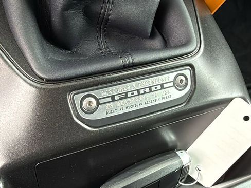 Used 2022 Ford Bronco Badlands image 18