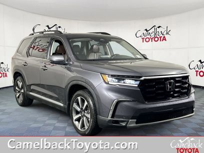 Used 2025 Honda Pilot Elite