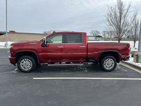 Used 2021 Chevrolet Silverado 2500 High Country w/ Z71 Off-Road Package image 7