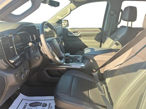 New 2025 Chevrolet Silverado 1500 LTZ w/ LTZ Premium Package image 13