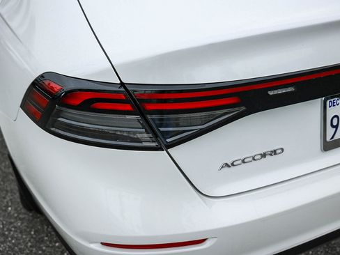 Certified 2024 Honda Accord LX image 8