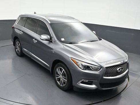 Used 2019 INFINITI QX60 Luxe w/ Essential Package FWD image 24