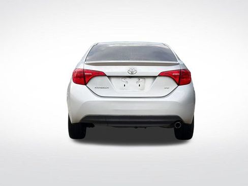Used 2019 Toyota Corolla SE FWD image 24