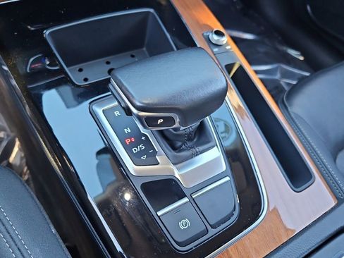 Used 2021 Audi Q5 2.0T Premium image 21