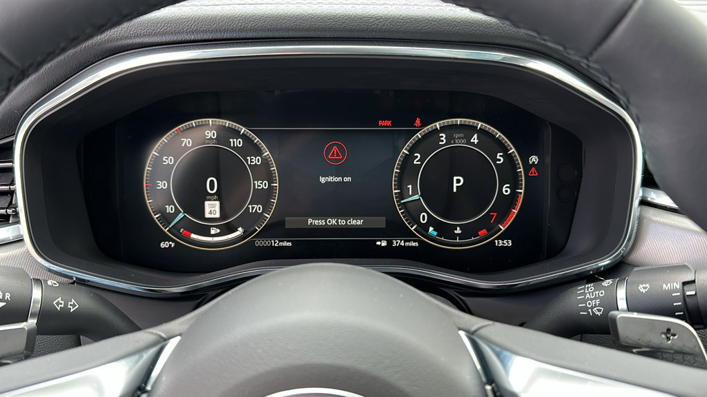 Used 2024 Jaguar XF R-Dynamic SE AWD/4WD image 16