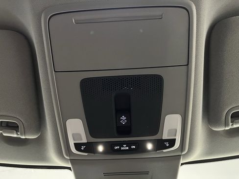 New 2026 Acura Integra image 9