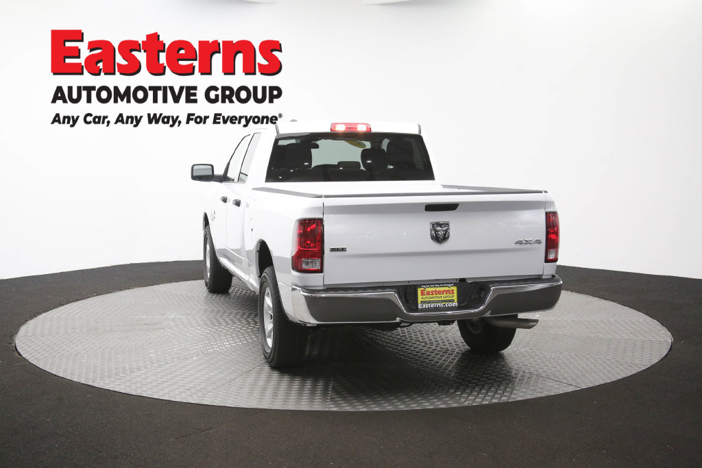 Used 2024 RAM 1500 Classic SLT AWD/4WD image 35