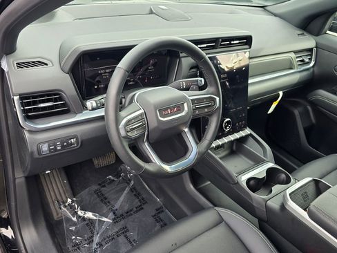 New 2026 GMC Terrain Elevation w/ Elevation Premium Package AWD/4WD image 17