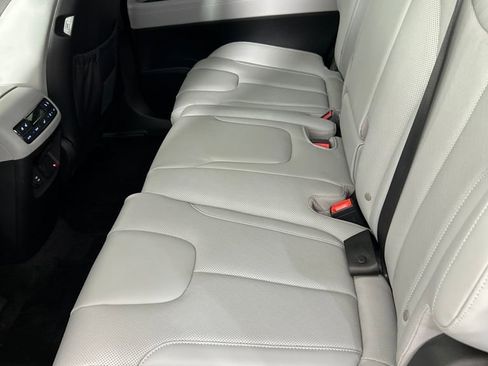 Used 2025 Hyundai Palisade SEL image 25