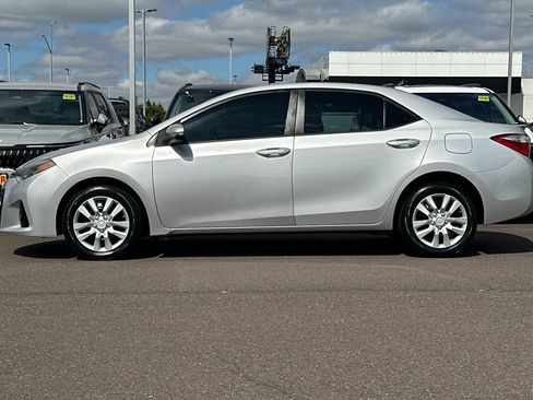 Used 2015 Toyota Corolla S FWD image 7