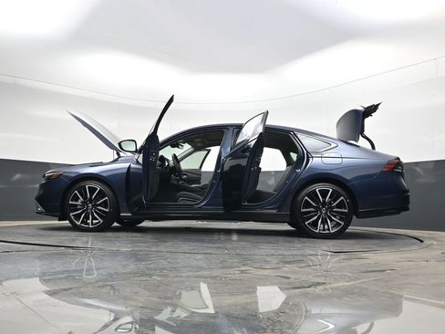New 2026 Honda Accord Touring image 40