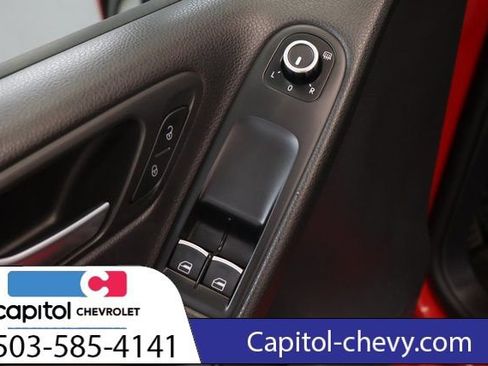 Used 2012 Volkswagen Golf 2-Door FWD image 10