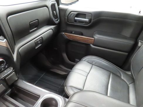 Used 2019 Chevrolet Silverado 1500 High Country w/ High Country Premium Package AWD/4WD image 35