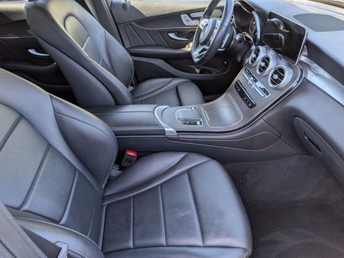 Used 2022 Mercedes-Benz GLC 300 4MATIC image 22