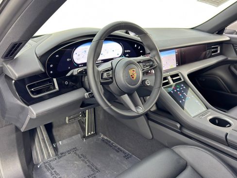 Used 2025 Porsche Taycan 4S w/ Premium Package image 14
