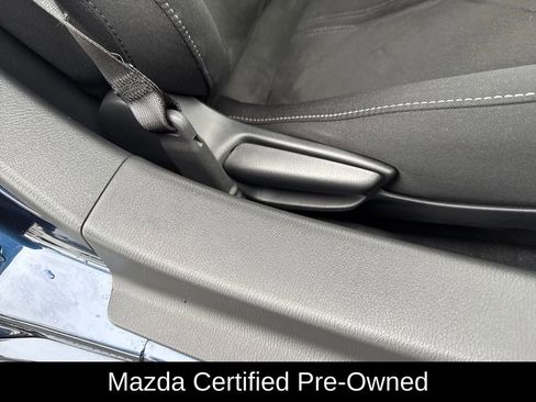 Certified 2025 MAZDA MX-5 Miata Club w/ Appearance Package RWD image 55