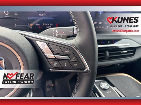 Used 2025 Buick Enclave Avenir w/ Trailering Package, 5000 lbs. AWD/4WD image 28