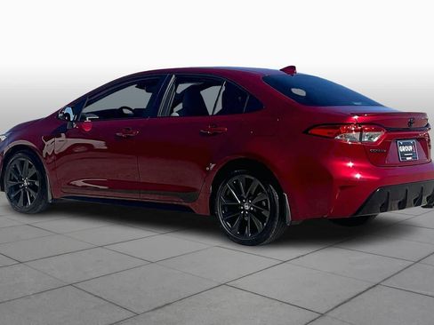 Used 2026 Toyota Corolla SE FWD image 12