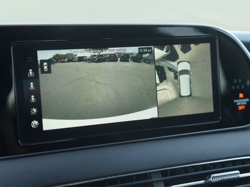 Used 2022 Hyundai Palisade Limited FWD image 28