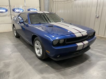 Used 2010 Dodge Challenger SE