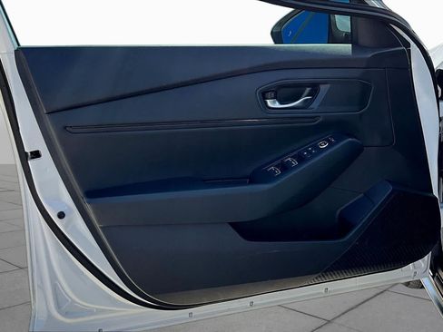 Used 2024 Honda Accord EX image 22