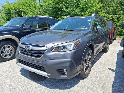 Used 2021 Subaru Outback Touring w/ Popular Package #2 AWD/4WD image 3