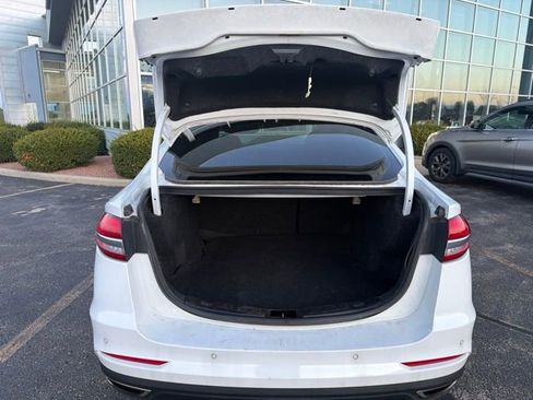 Used 2019 Ford Fusion Titanium FWD image 5