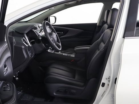 Used 2024 Nissan Murano SV w/ SV Midnight Edition Package image 23