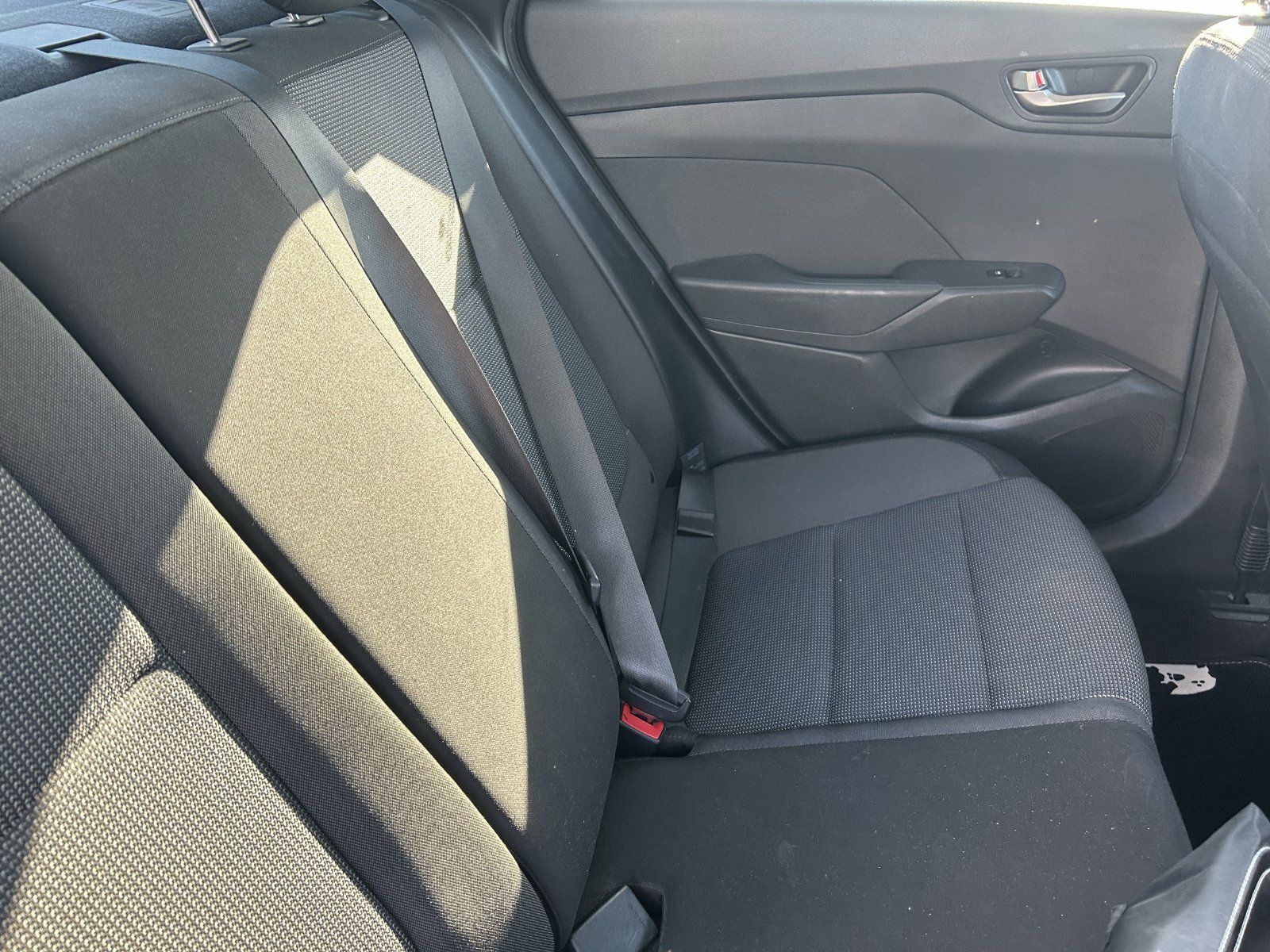 Used 2019 Hyundai Accent SE FWD image 11