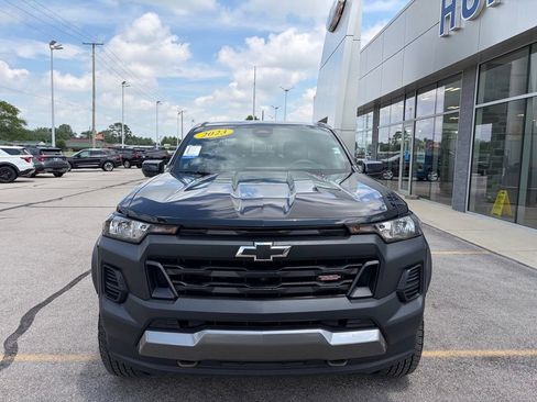 Used 2023 Chevrolet Colorado Trail Boss w/ Technology Package AWD/4WD image 27