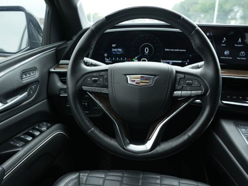 Certified 2024 Cadillac Escalade Sport Platinum AWD/4WD image 10