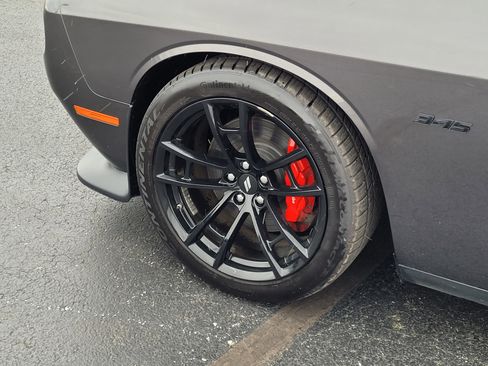 Used 2023 Dodge Challenger R/T w/ Plus Package image 11