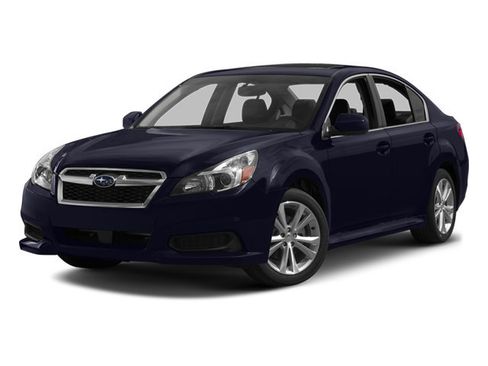 Used 2013 Subaru Legacy 2.5i Premium AWD/4WD image 2