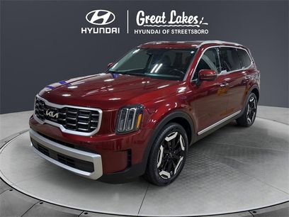 Used 2023 Kia Telluride S w/ S Sunroof Package