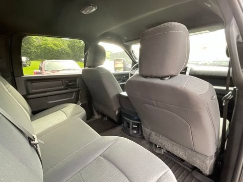 Used 2024 RAM 2500 Tradesman w/ Chrome Appearance Group AWD/4WD image 42