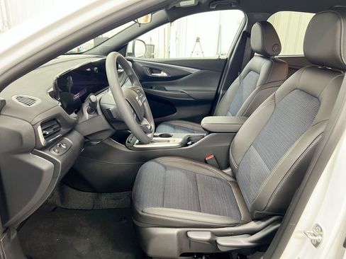 New 2026 Buick Envista Preferred FWD image 19